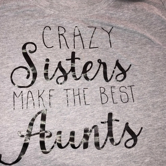 No boundaries size medium gray funny Aunt T-shirt - Picture 3 of 4